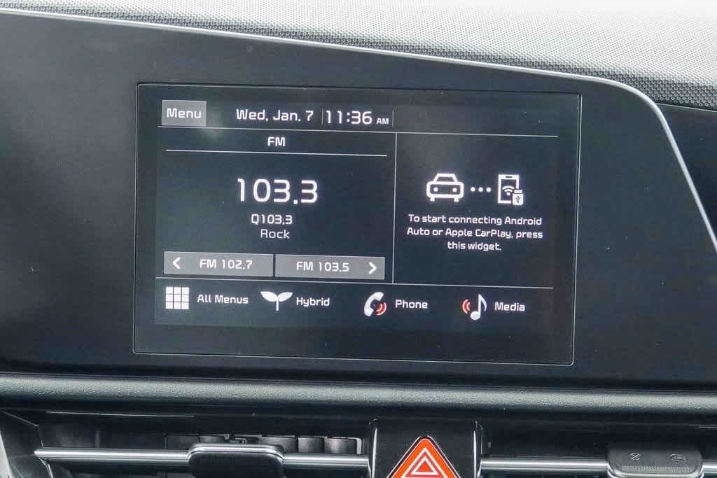 Thumbnail: 2025 Kia Niro - 13