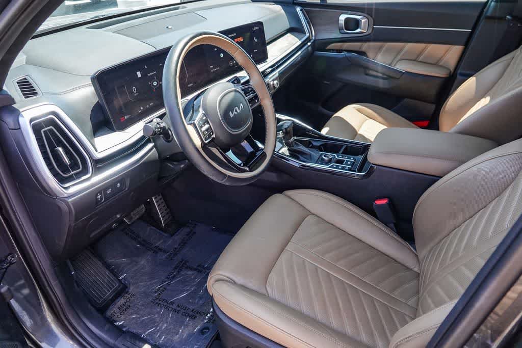 Thumbnail: 2024 Kia Sorento - 14