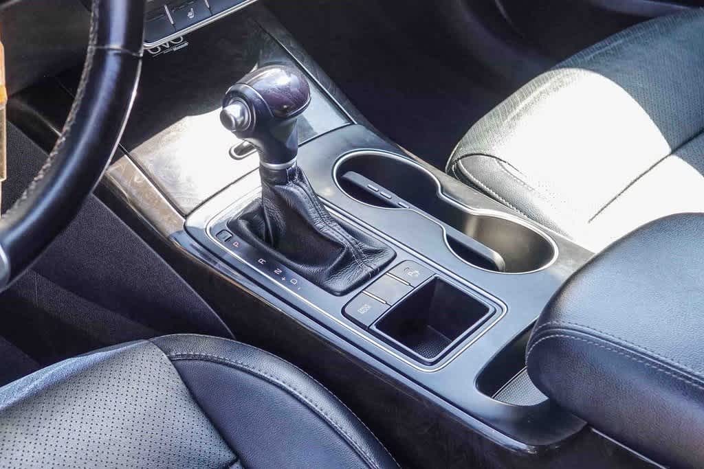 Thumbnail: 2016 Kia Sorento - 19
