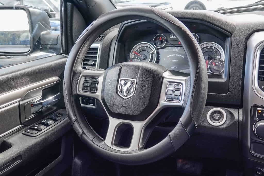 Thumbnail: 2021 RAM 1500 Classic - 14