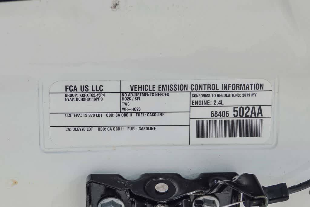 Thumbnail: 2019 Jeep Cherokee - 27