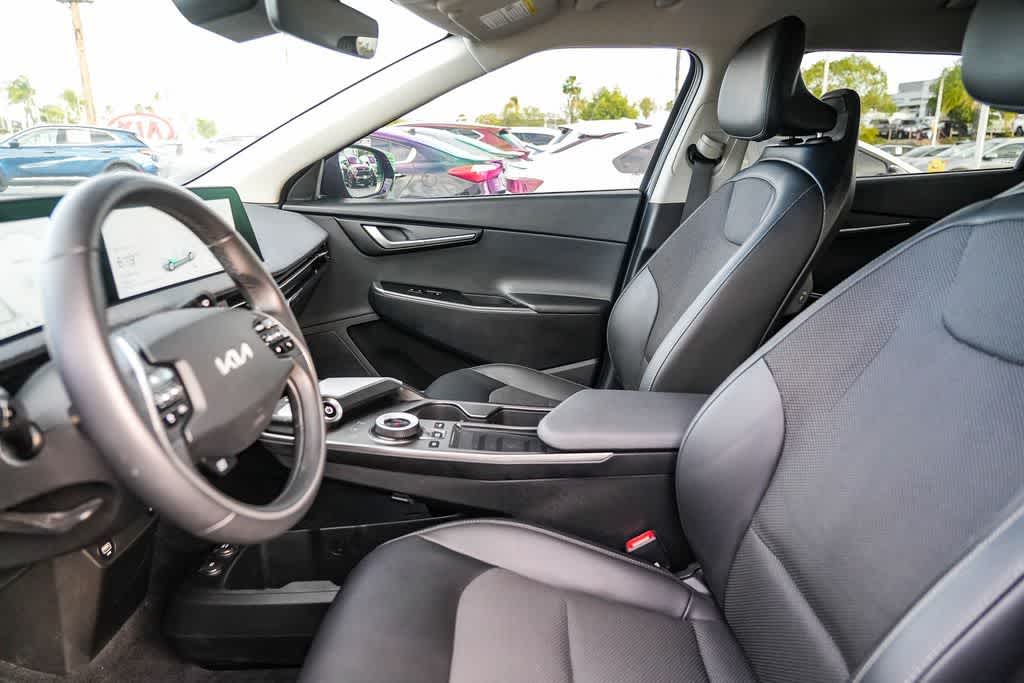 Thumbnail: 2024 Kia EV6 - 15
