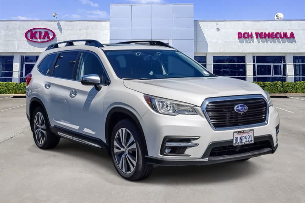 2021 Subaru Ascent Touring 7-Passenger photo 2