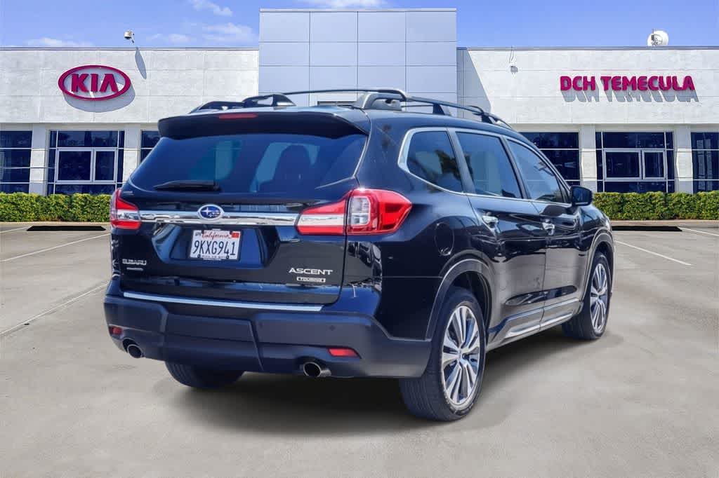 2019 Subaru Ascent Touring 7-Passenger photo 4