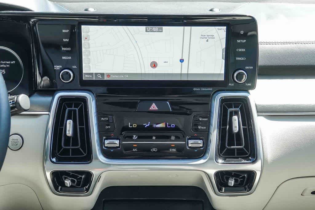 Thumbnail: 2023 Kia Sorento - 12