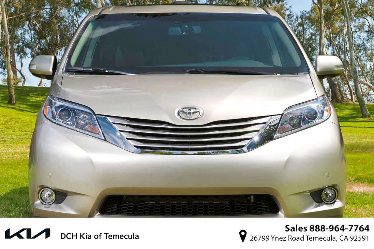 2015 Toyota Sienna L -
                  Temecula, CA