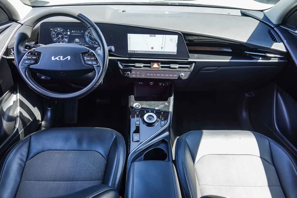 Thumbnail: 2024 Kia Niro - 10
