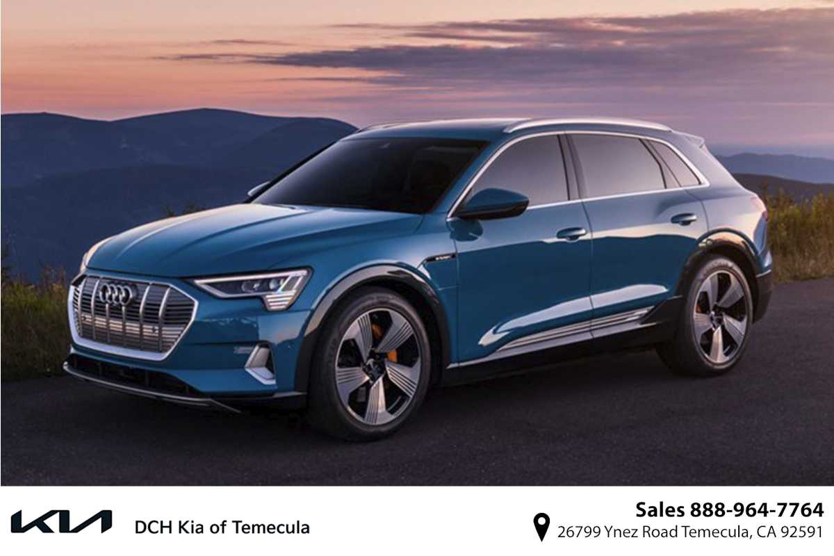 2022 Audi e-tron