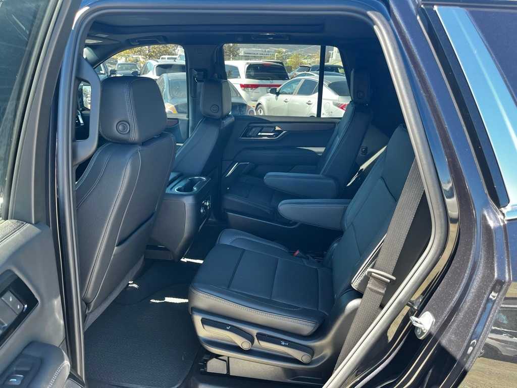 Thumbnail: 2025 GMC Yukon - 12
