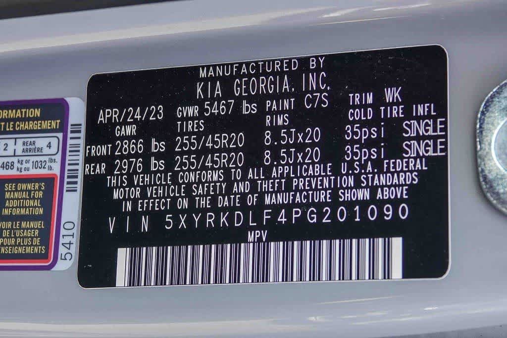 Thumbnail: 2023 Kia Sorento - 28