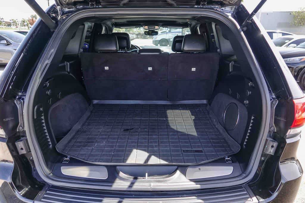 Thumbnail: 2020 Jeep Grand Cherokee - 25