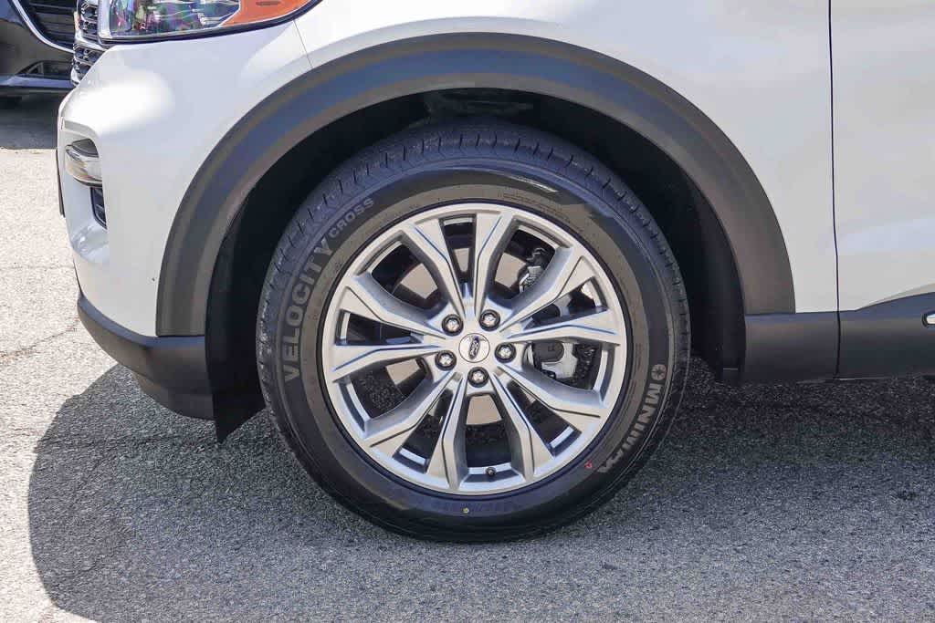Thumbnail: 2021 Ford Explorer - 9
