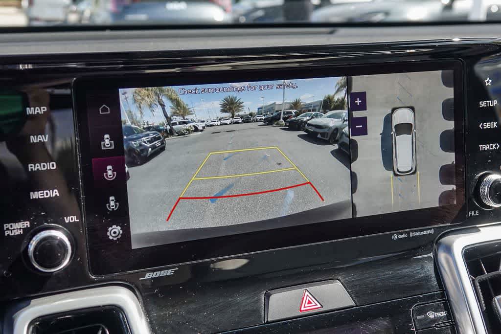 Thumbnail: 2023 Kia Sorento - 23