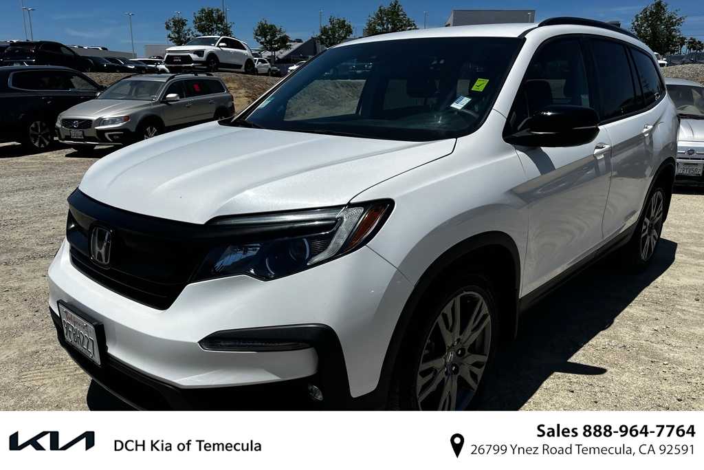 2022 Honda Pilot Sport Hero Image