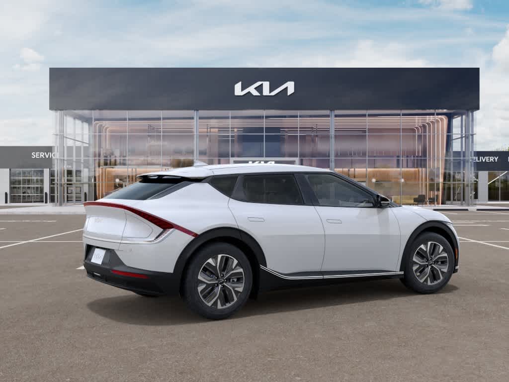 2024 Kia EV6 Light 6