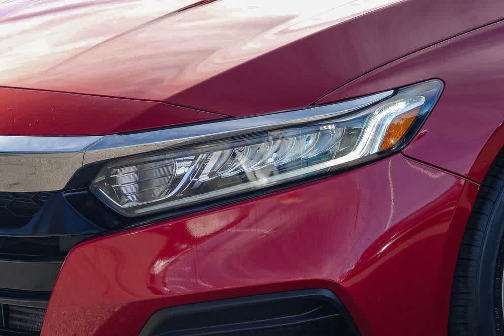 2018 Honda Accord LX photo 3