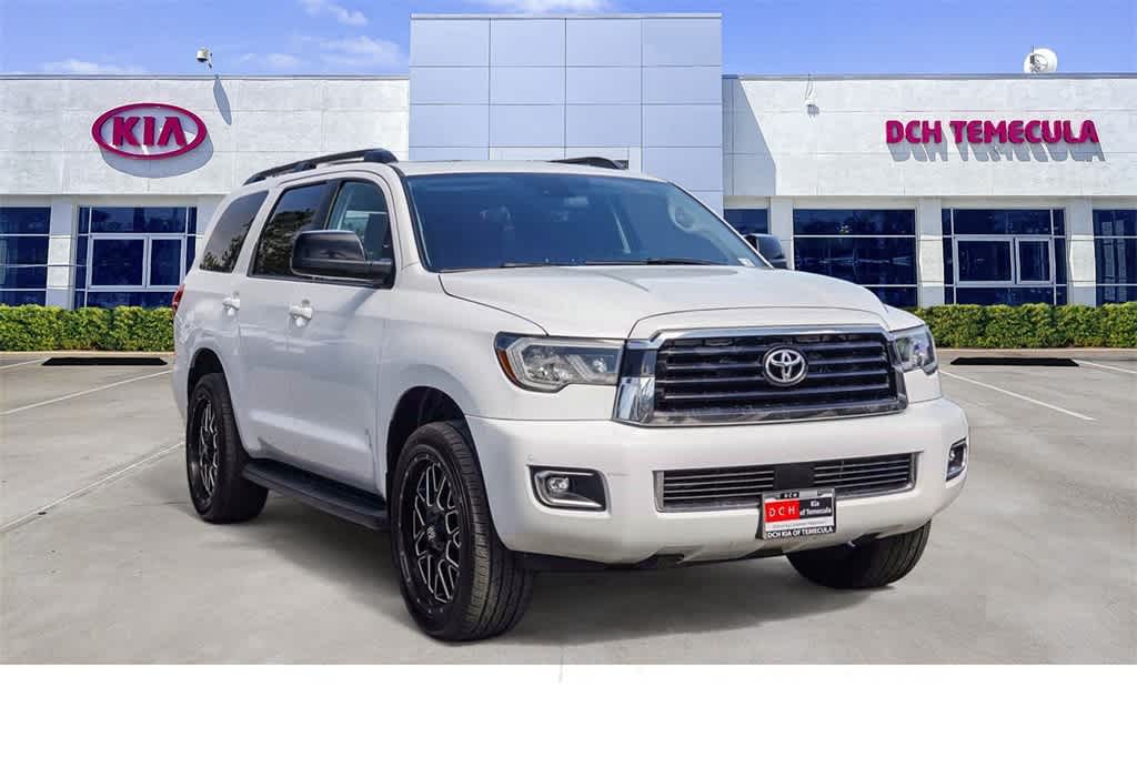 Thumbnail: 2018 Toyota Sequoia - 3