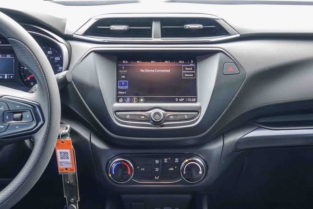 Thumbnail: 2021 Chevrolet TrailBlazer - 12