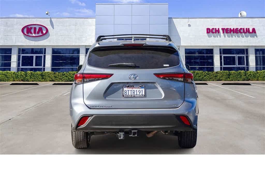 Thumbnail: 2021 Toyota Highlander - 5