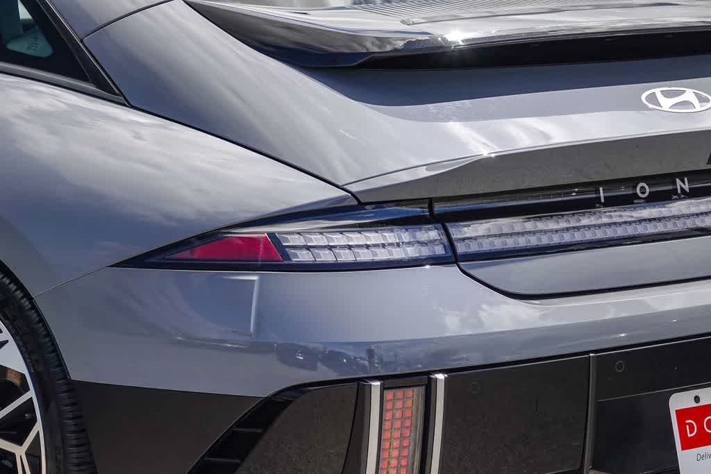 Thumbnail: 2023 Hyundai Ioniq 6 - 7