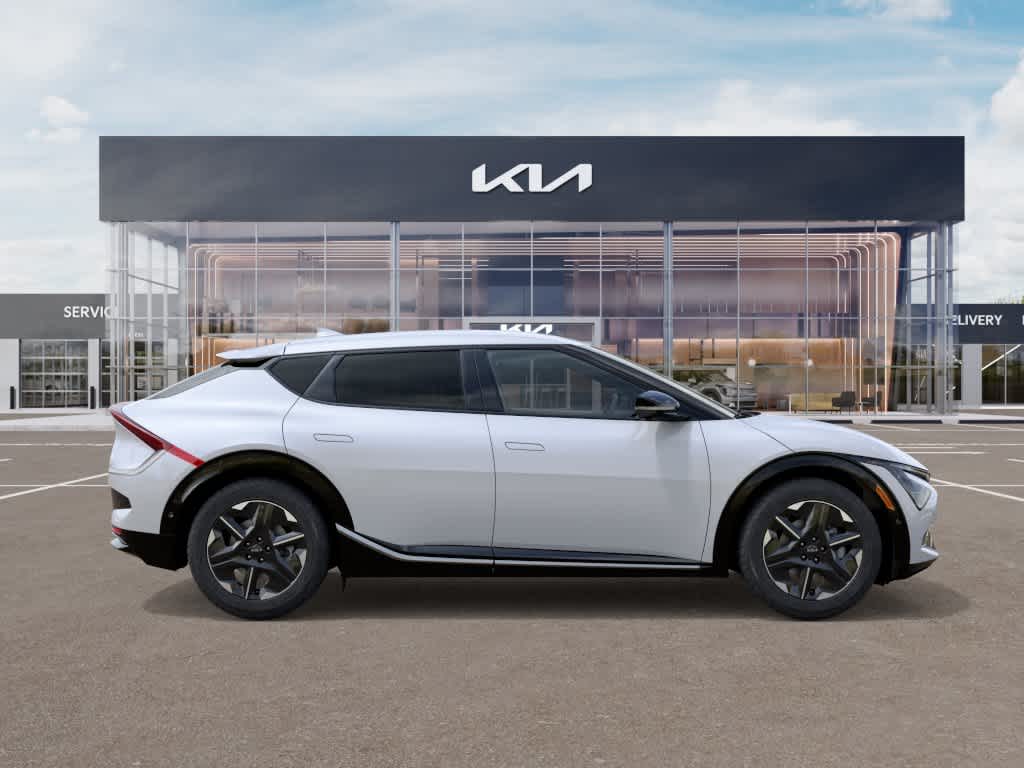 Thumbnail: 2026 Kia EV6 - 7