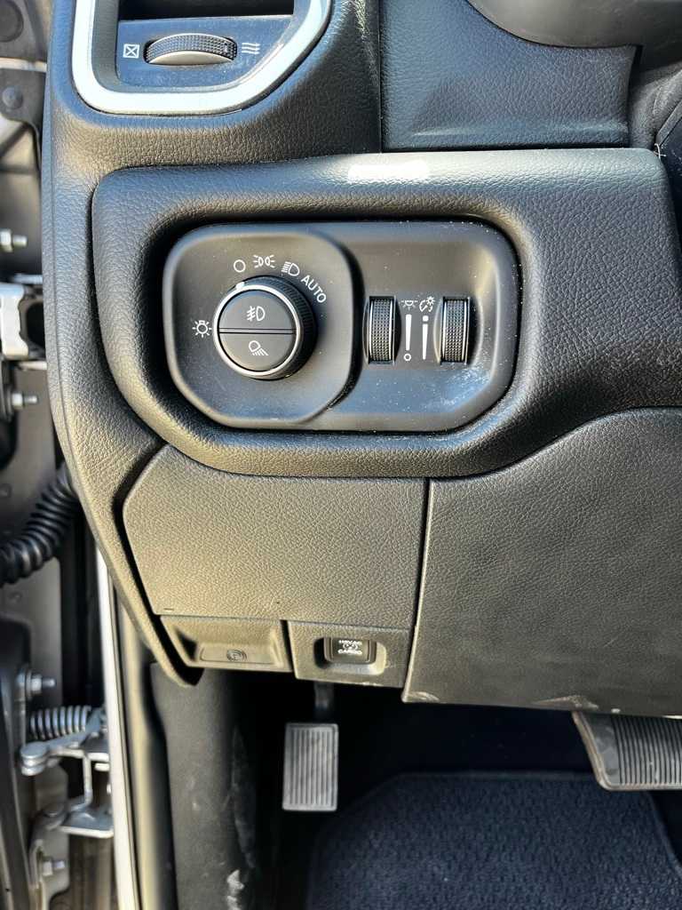 Thumbnail: 2024 RAM 2500 - 17