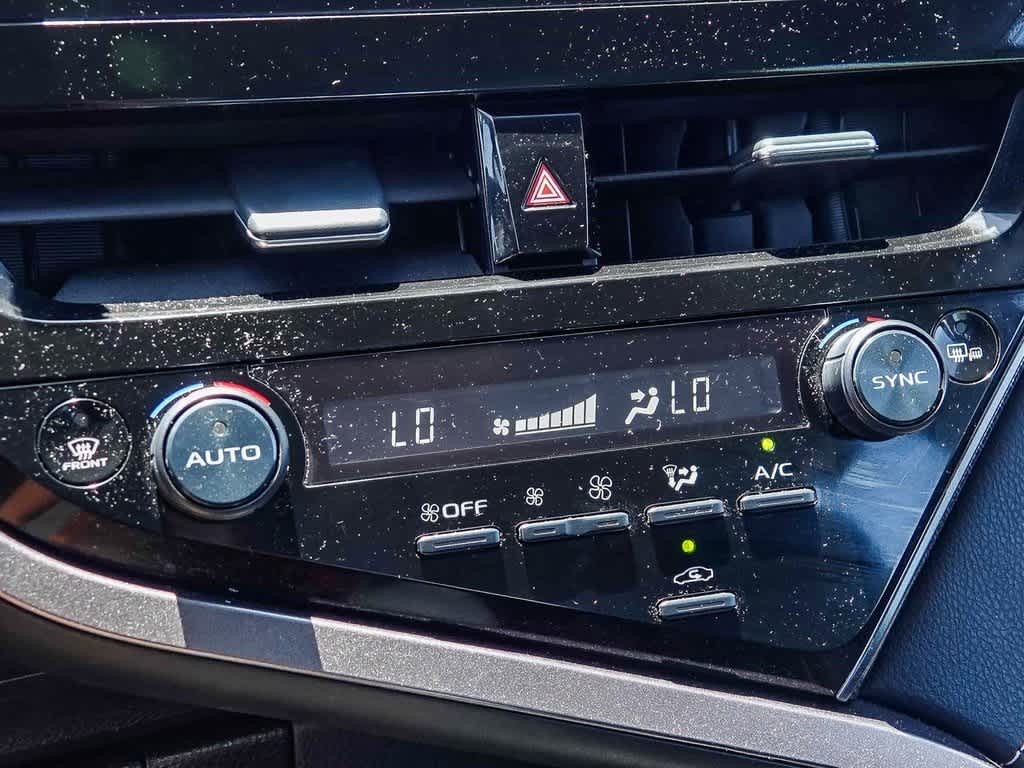 Thumbnail: 2023 Toyota Camry - 23