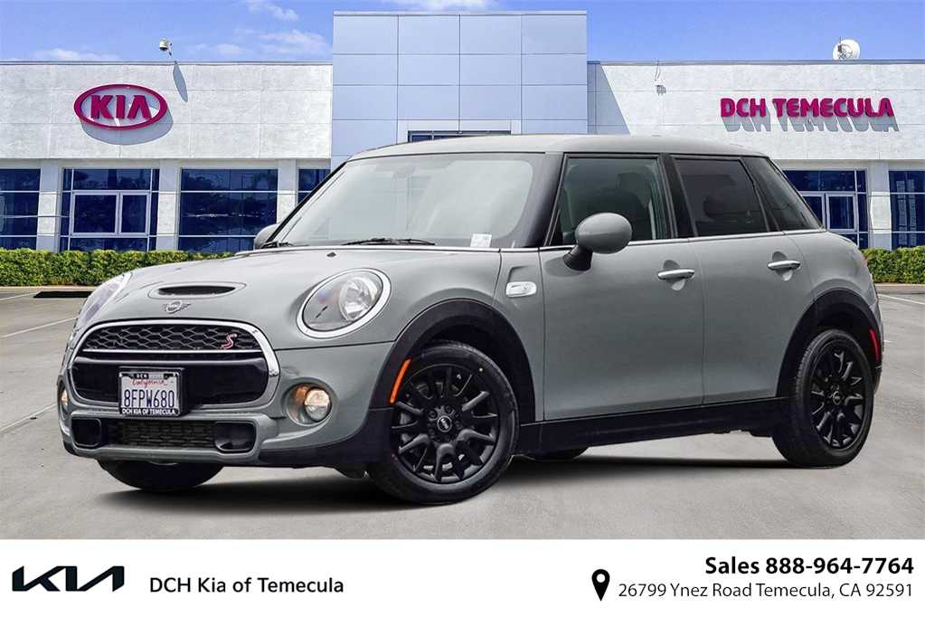 2019 MINI Cooper Hardtop S -
                  Temecula, CA