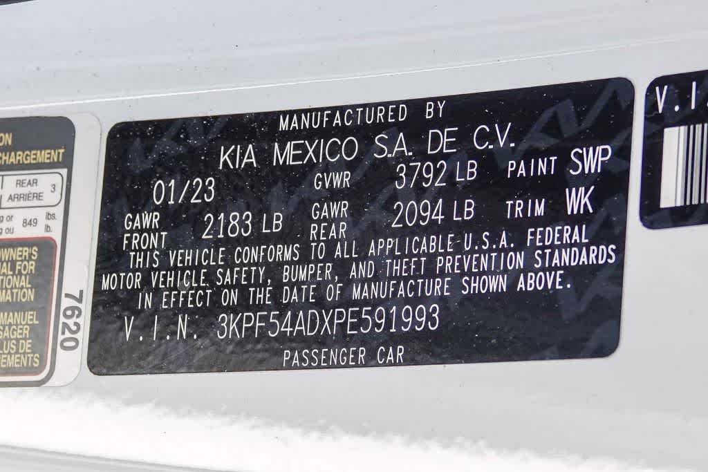 Thumbnail: 2023 Kia Forte - 28