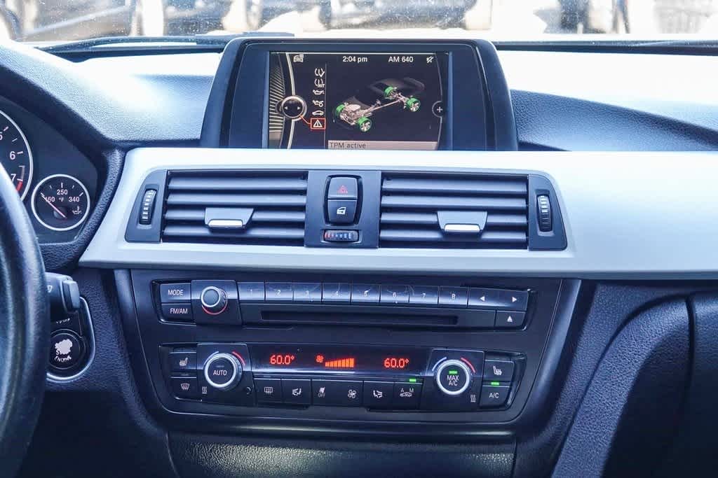 Thumbnail: 2013 BMW 3 Series - 12