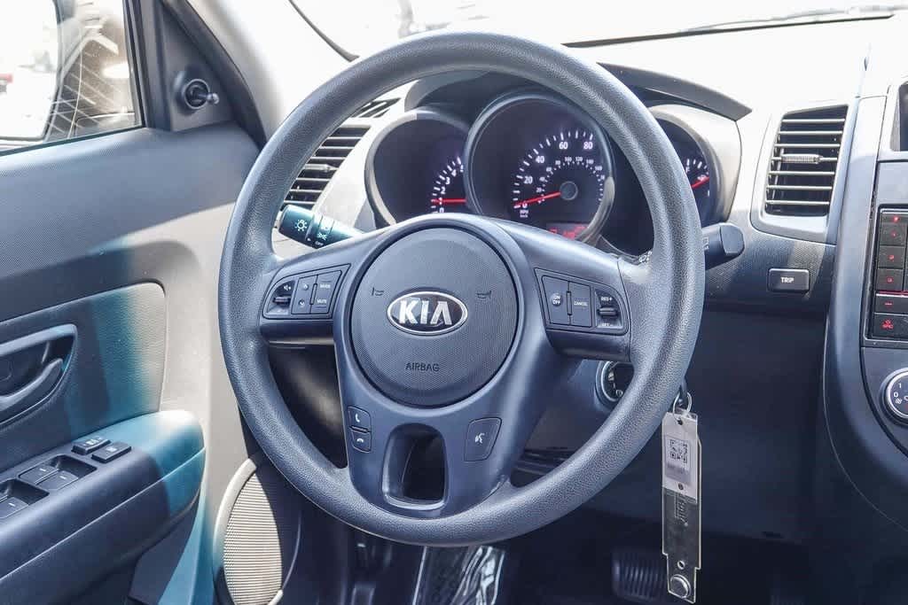 Thumbnail: 2013 Kia Soul - 14