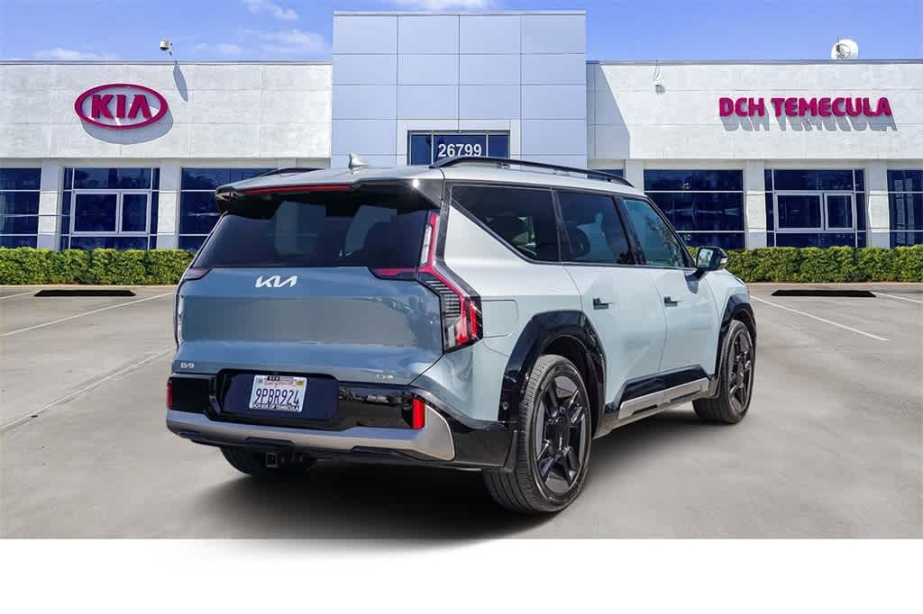 Thumbnail: 2024 Kia EV9 - 4