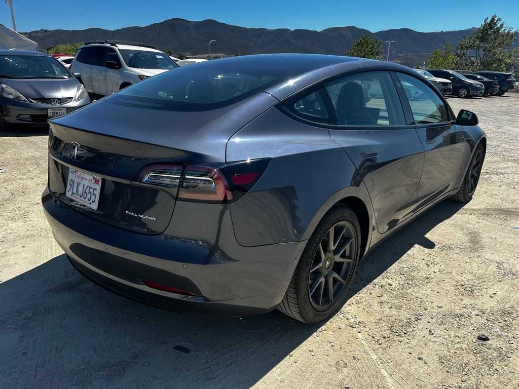 Thumbnail: 2021 Tesla Model 3 - 5