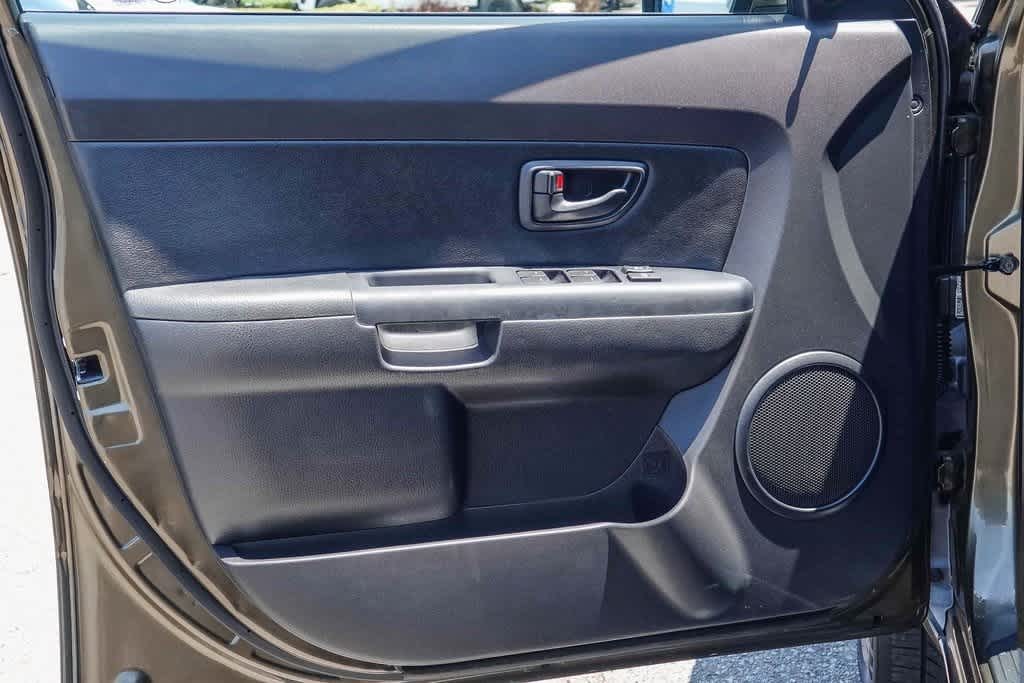 Thumbnail: 2013 Kia Soul - 21