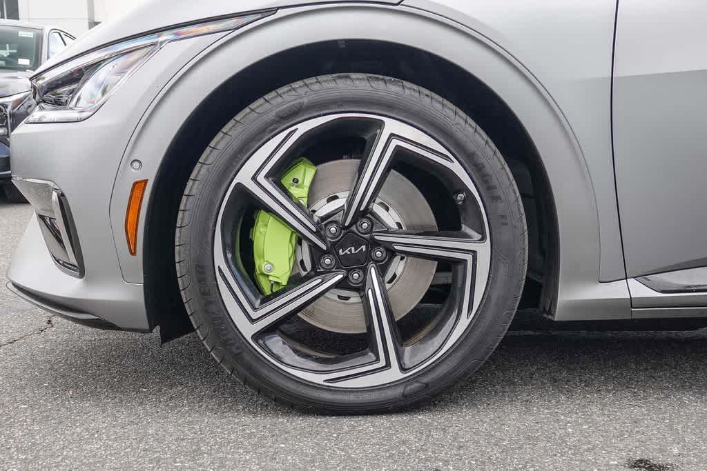 Thumbnail: 2023 Kia EV6 - 9