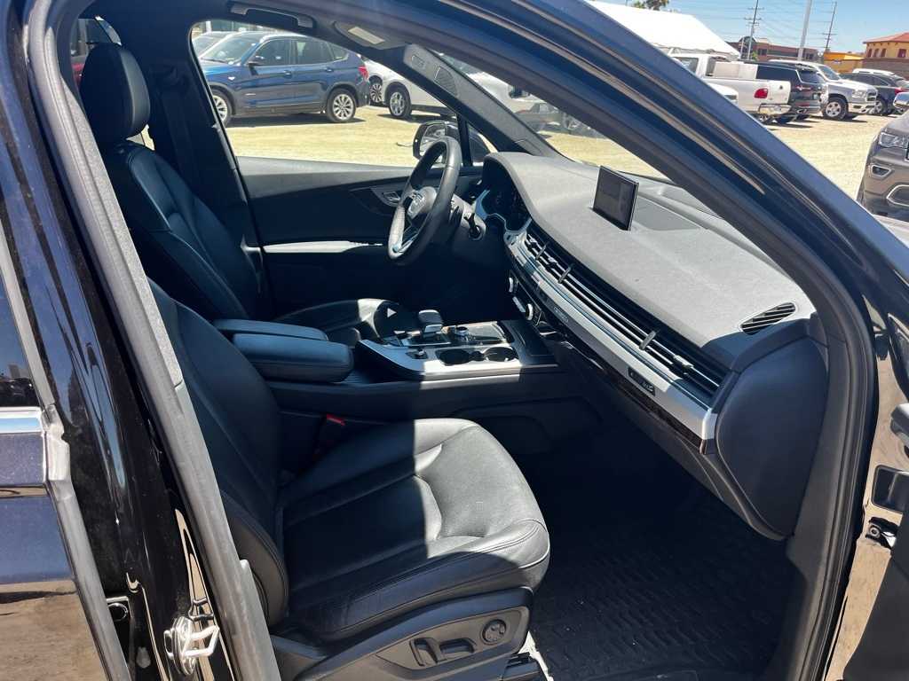 Thumbnail: 2019 Audi Q7 - 19