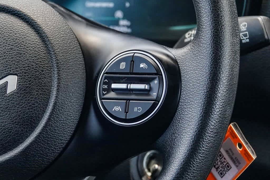 Thumbnail: 2023 Kia Soul - 14