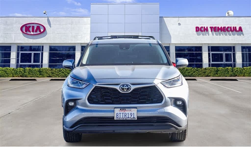 Used 2021 Toyota Highlander LE SUV