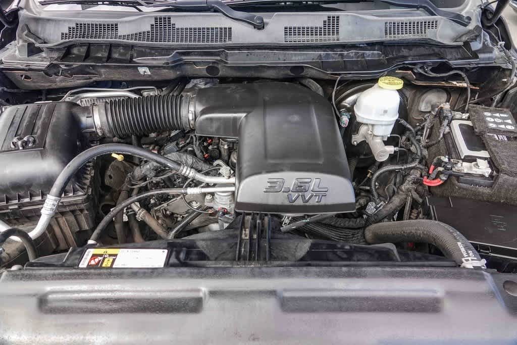 Thumbnail: 2021 RAM 1500 Classic - 26