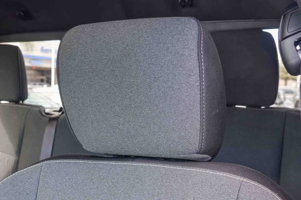 Thumbnail: 2021 RAM 1500 Classic - 24