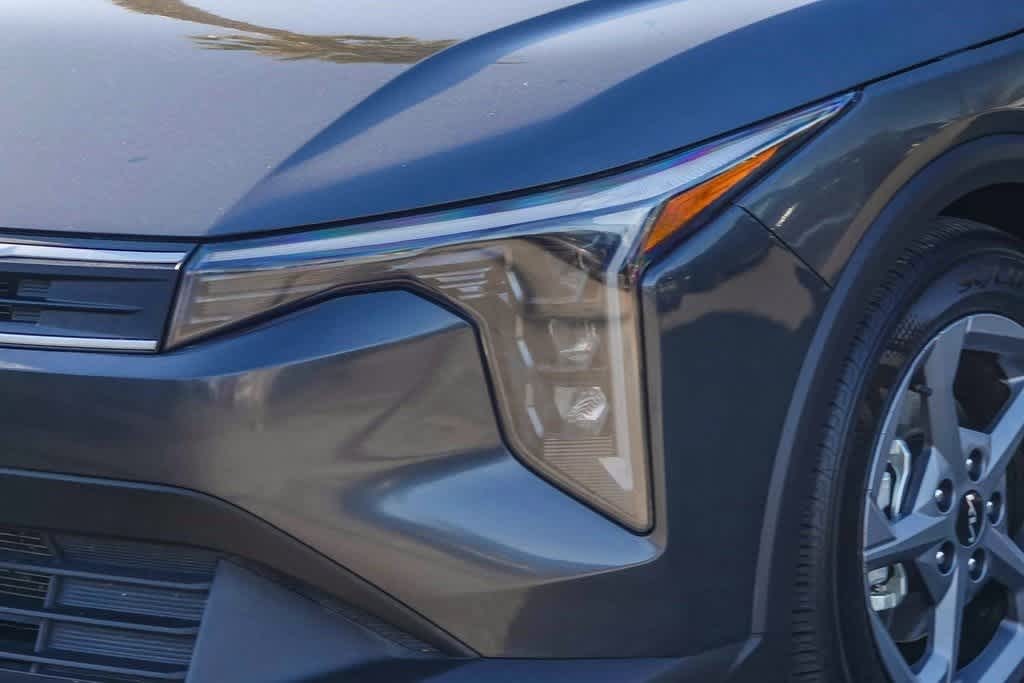 Thumbnail: 2025 Kia K4 - 8