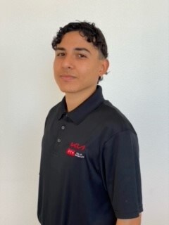 Staff member Elijah Flores from ID_5444f0