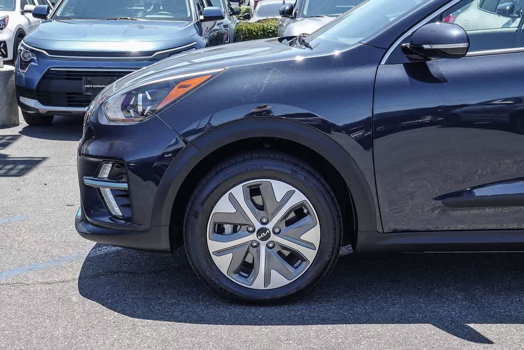 Thumbnail: 2022 Kia Niro - 9