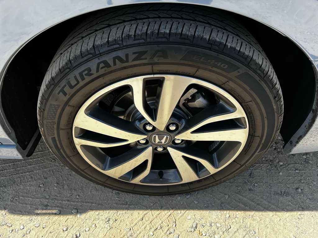 Thumbnail: 2023 Honda Odyssey - 9