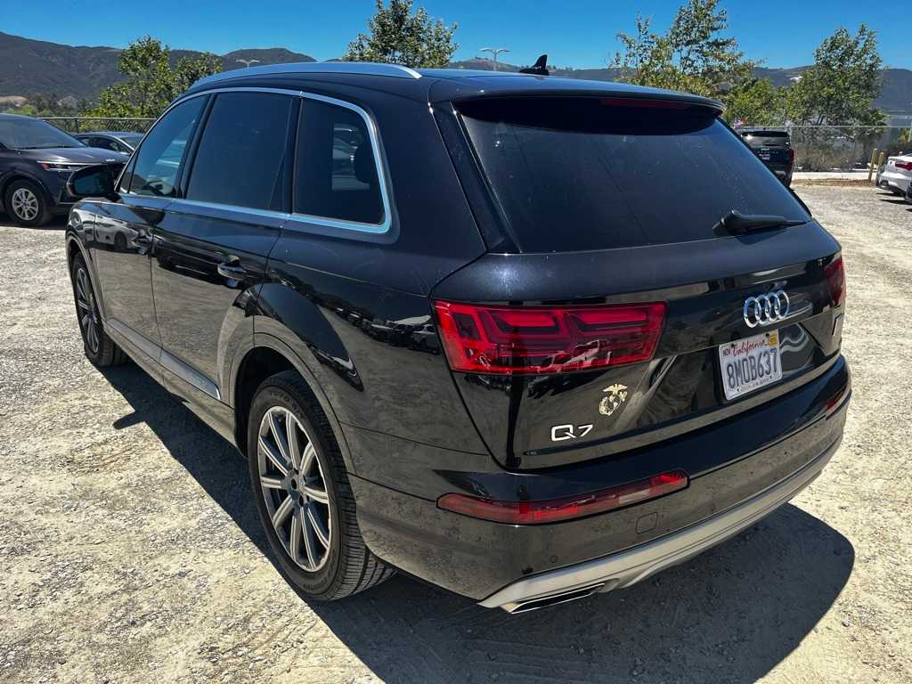 Thumbnail: 2019 Audi Q7 - 7