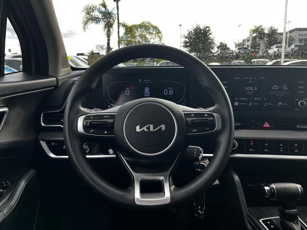 Thumbnail: 2023 Kia Sportage - 21