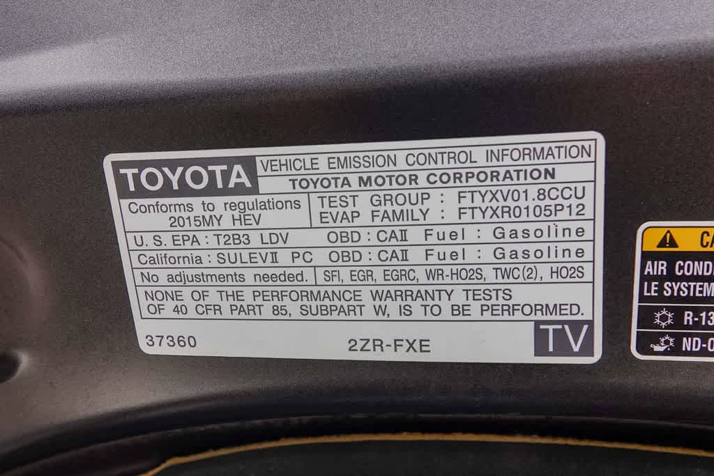 Thumbnail: 2015 Toyota Prius v - 27