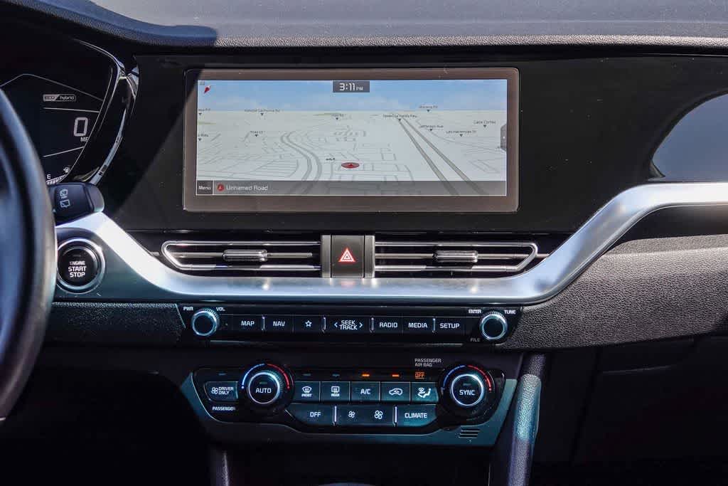 Thumbnail: 2022 Kia Niro - 12