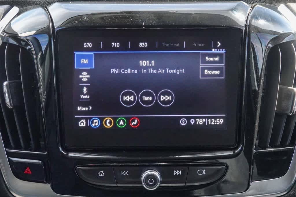 Thumbnail: 2020 Chevrolet Traverse - 13