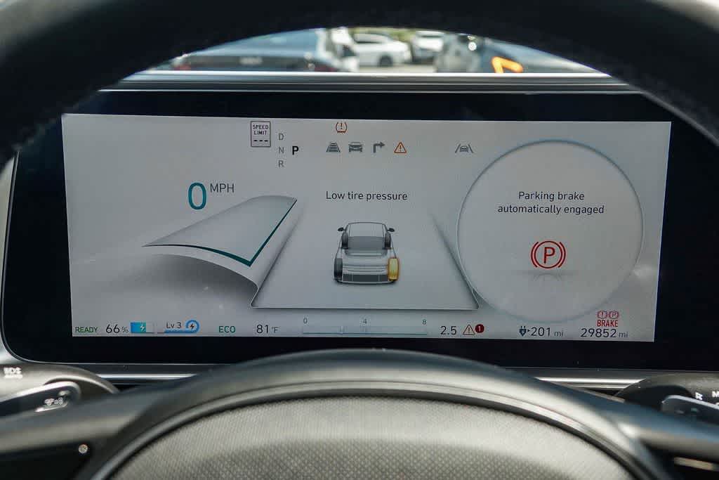 Thumbnail: 2023 Hyundai Ioniq 6 - 23